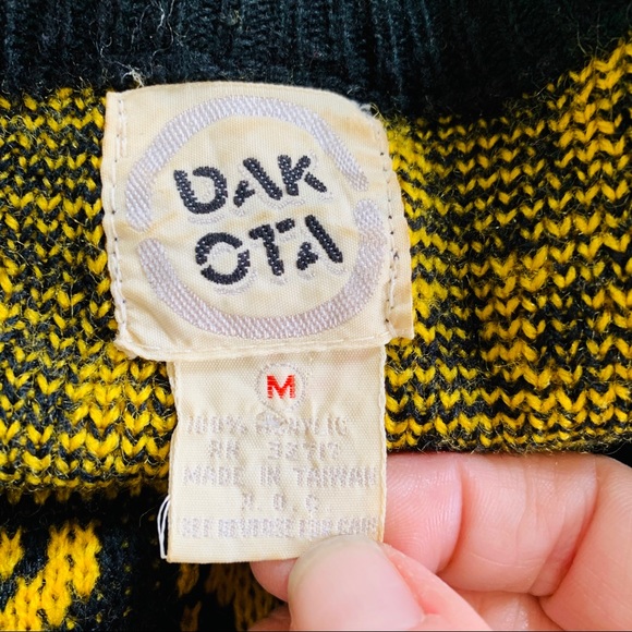 Vintage 1980’s Long Sleeved Sweater Dress Size M - Picture 4 of 4